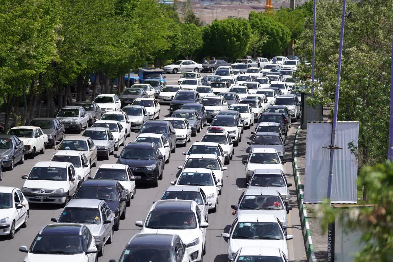 ورود ۷۵ هزار خودرو غیربومی در تعطیلات عید فطر به ارس