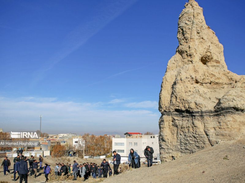 تپه تاریخی”مانداگارنا” مرند آذربایجان شرقی گرفتار بی توجهی