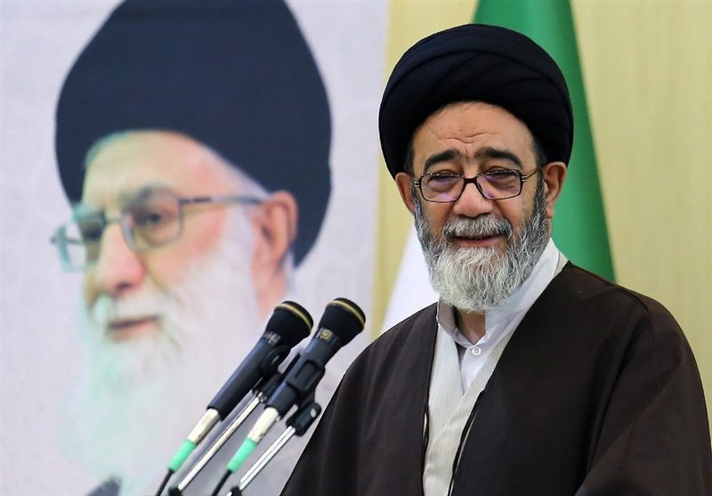 رسانه‌ها نقش محوری در انتقال پیام شهدا دارند