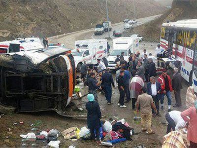 واژگونی اتوبوس در گردنه حیران/ پنج نفر جان خود را از دست دادند