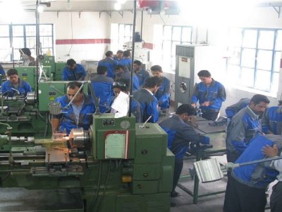 هفت واحد تولیدی در استان اردبیل موفق به اخذ گواهینامه ملی و بین المللی شدند