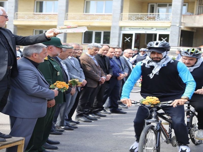 عزیمت کاروان دوچرخه‌سواری جانبازان بصیر آذربایجان شرقی به حرم بنیانگذار انقلاب اسلامی