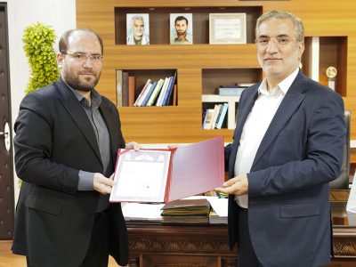 اسناد مالکیت ۵۱ واحد گلخانه ای منطقه آزاد ارس صادر شد
