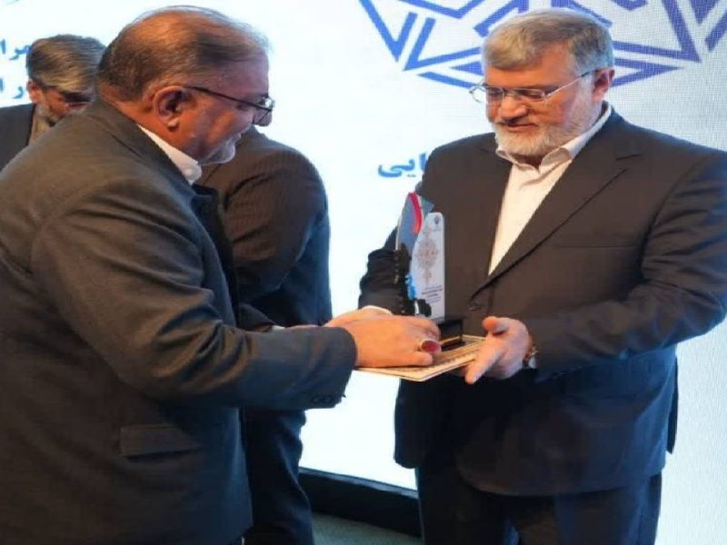 انتخاب فرماندار و شهردار خوی به عنوان مدیران نمونه استان آذربایجان غربی 