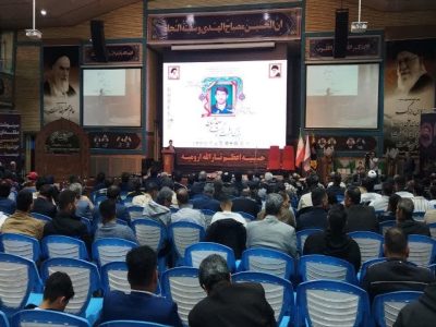 میدان ورزش مقدس است، ورزشکاران باید الگوی جامعه باشند
