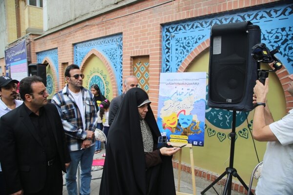 زنگ چهارمین جشنواره استانی تئاتر خیابانی آذربایجان شرقی، در بوستان قرآن به صدا درآمد