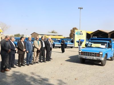تحویل ۱۰۰ دستگاه خودروی جمع آوری پسماند به دهیاری‌های آذربایجان‌غربی
