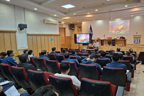 کارگاه آموزش عمومی ایمنی کارخانجات برگزار می شود