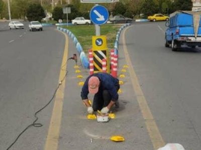 اجرا و نصب ۳۲۷ مورد تجهیزات ترافیکی، در جنوب غرب تبریز