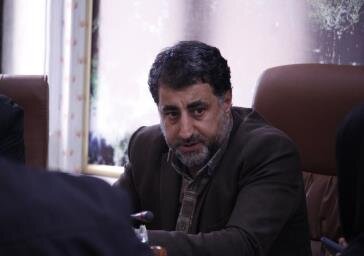 اجرای لکه‌گیری آسفالت در سطح مناطق دهگانه تبریز ادامه دارد