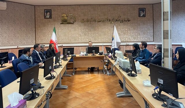 ارتقا تجهیزات سخت افزاری مناطق دهگانه برای بهبود کیفیت خدمات الکترونیکی