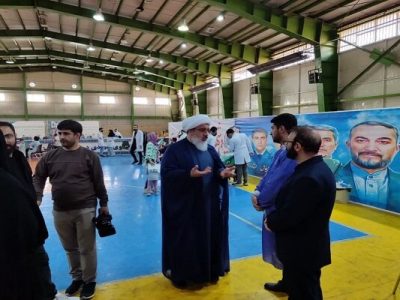 بازدید عضو شورای شهر تبریز از اردوی جهادی سلامت و دندانپزشکی در شهرک ارم