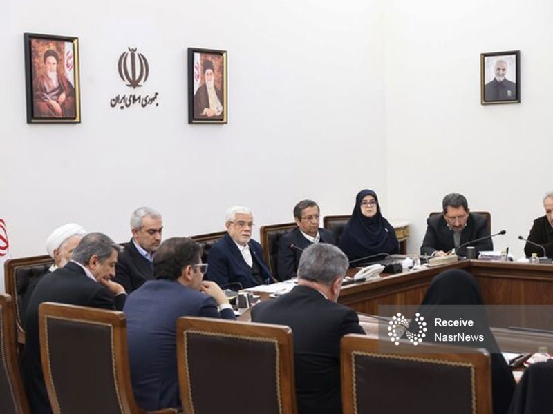 عارف: دولت هر کجا لازم باشد از اقتدار خود استفاده میکند